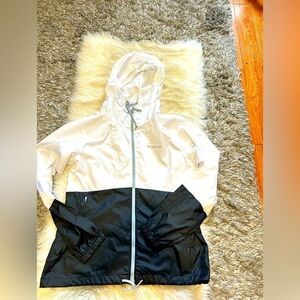 Columbia White and Black Windbreaker